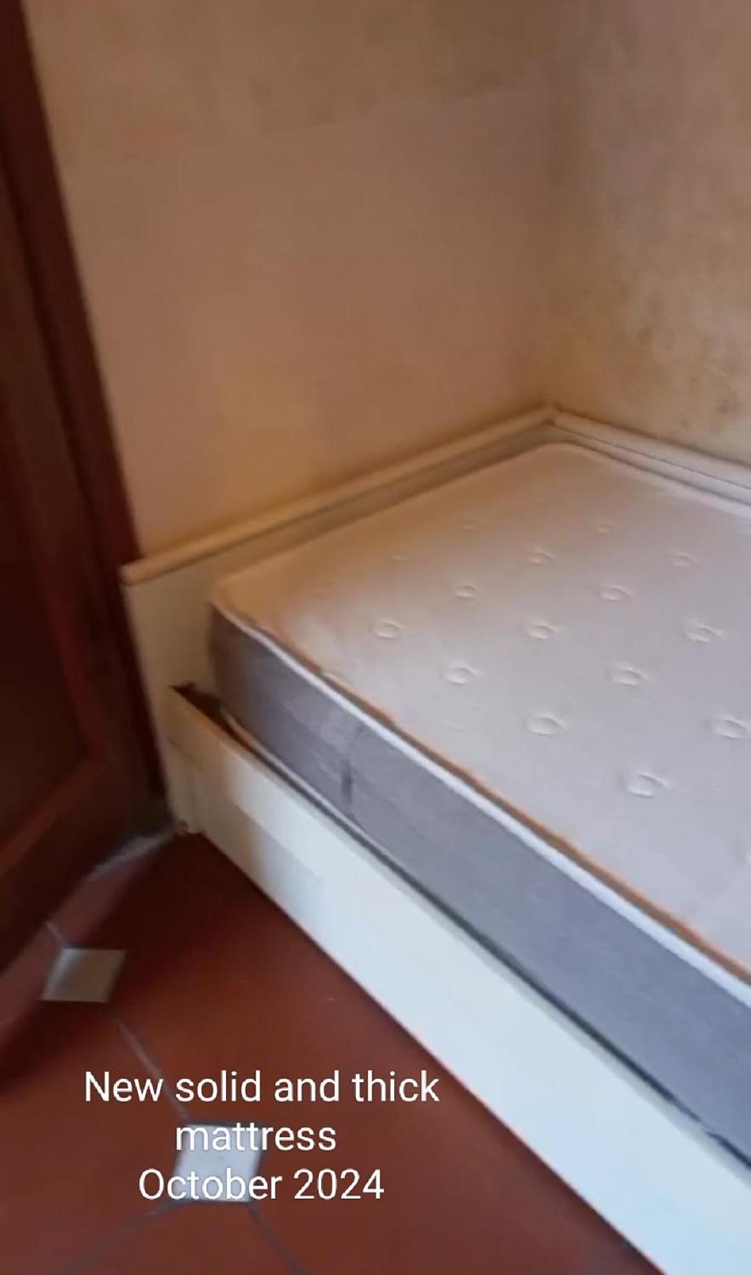 Alessandro'S Small Apartment Florence Exterior photo